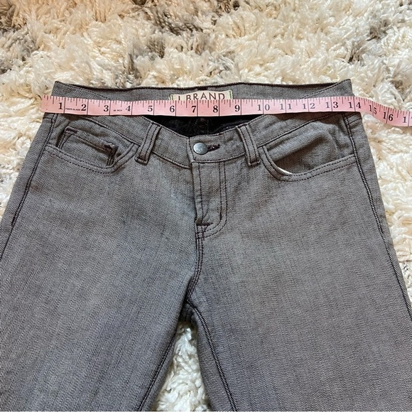 J BRAND | Low Waist Gray Straight Leg Jeans Size 26 - Picture 9 of 9